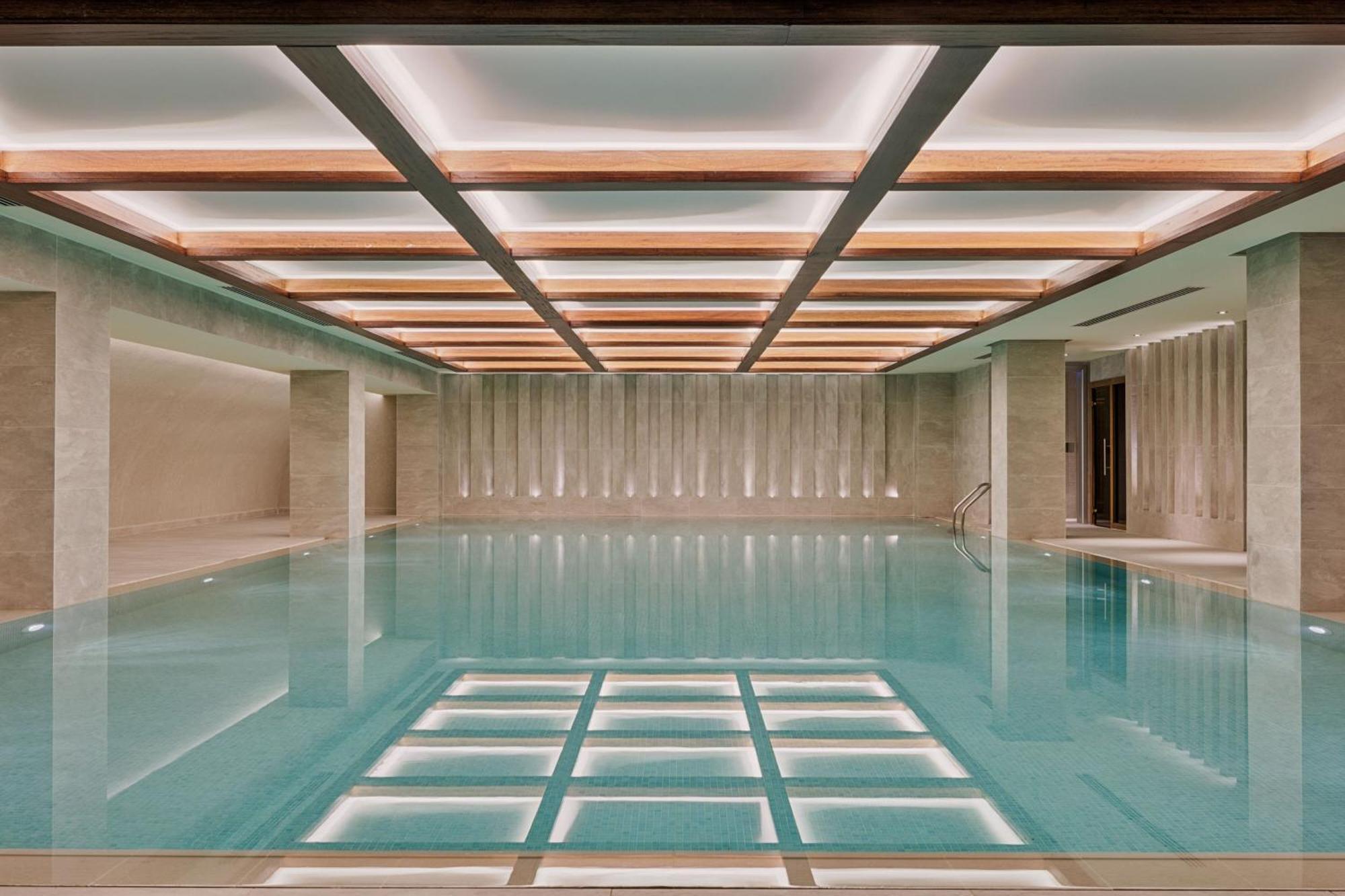 Le Meridien Батуми Екстериор снимка