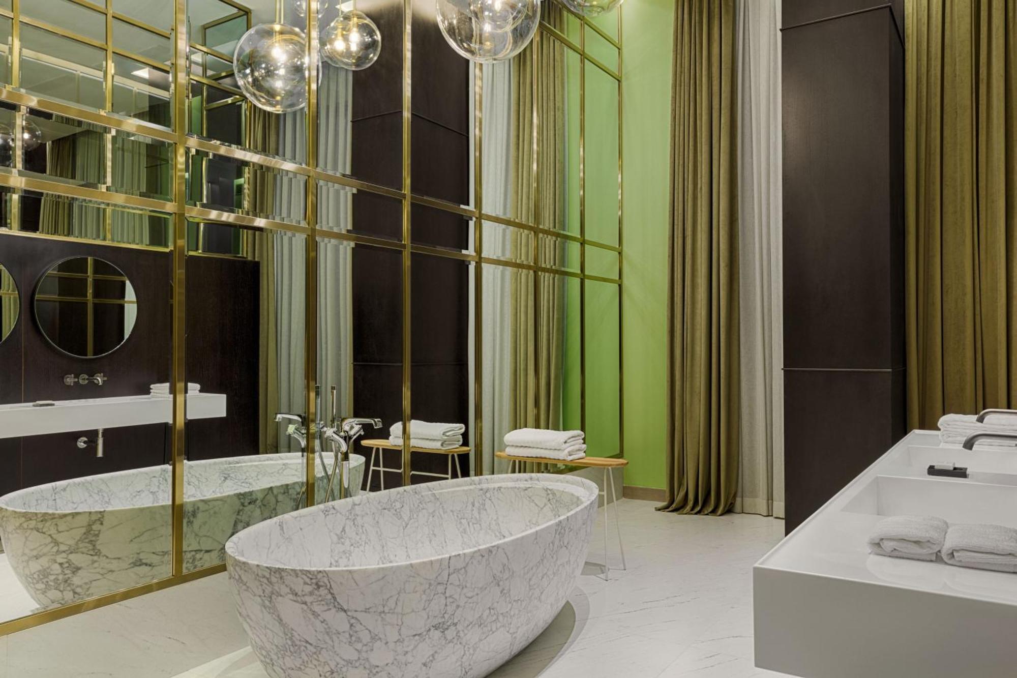 Le Meridien Батуми Екстериор снимка