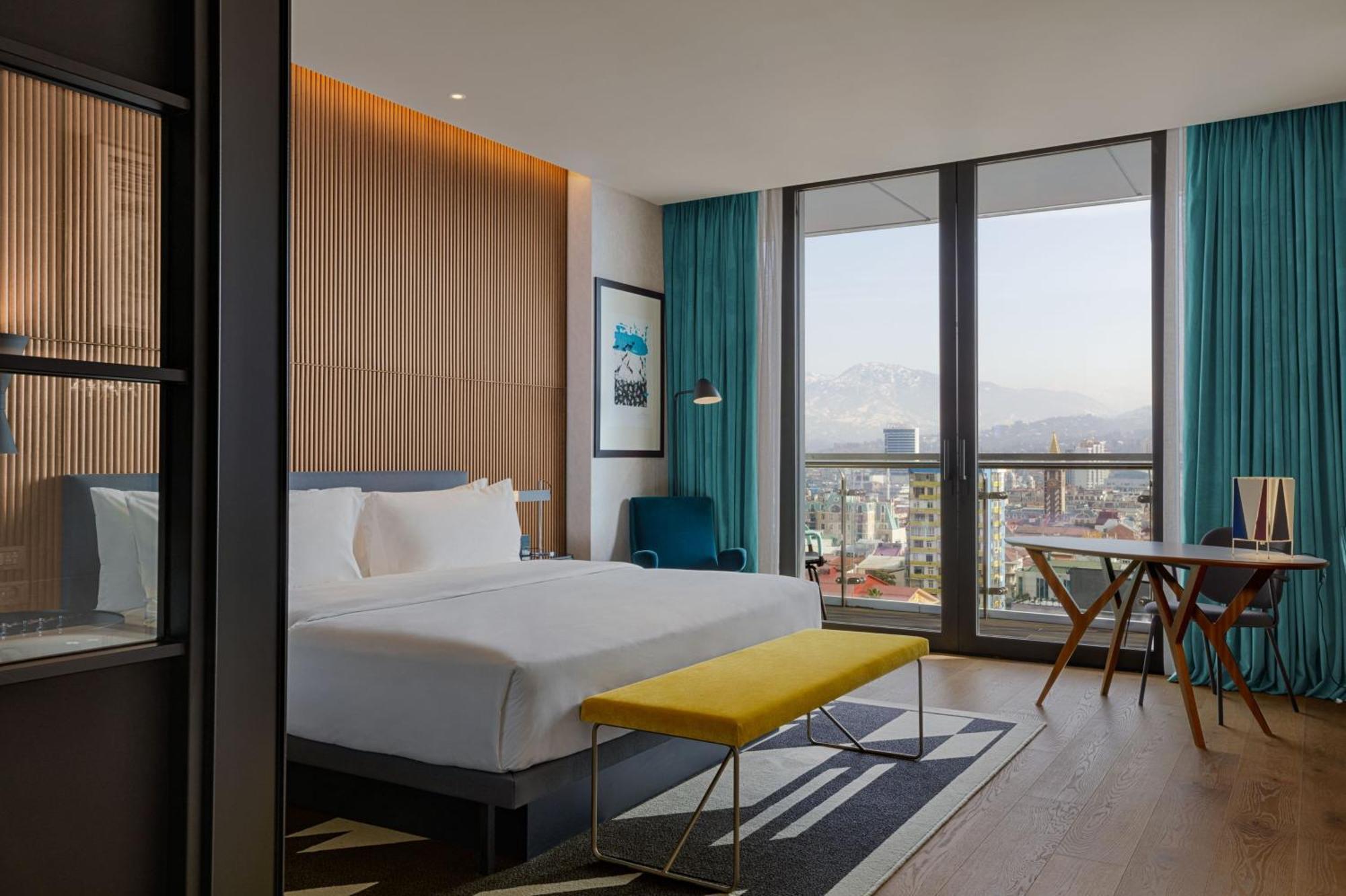 Le Meridien Батуми Екстериор снимка